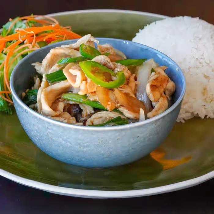 L- 9. Chili Chicken.