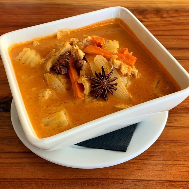 Delicious Fried Rice Options at Our Thai Restaurant