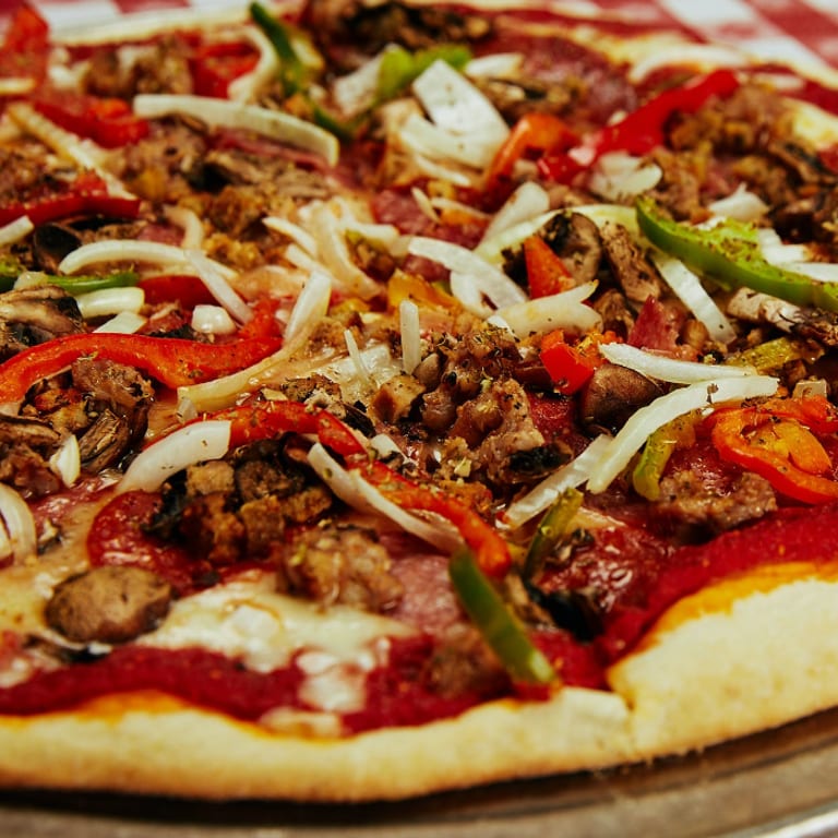 Lunch at our Italian Restaurant: Pizza, Pasta, and More