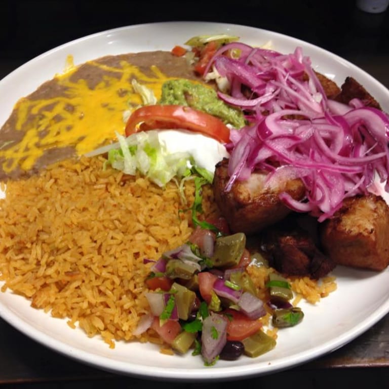 Fresh Seafood Delights: Tacos, Burritos, and More