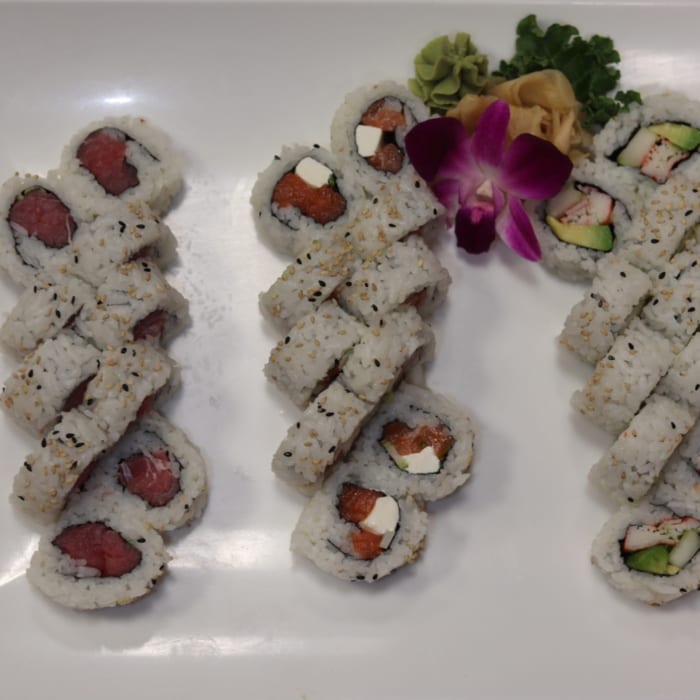Hosomaki Sushi Combo.