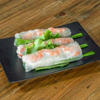 GC1 Gỏi cuốn Tôm Thịt/Summer Rolls- Prawn and Steamed Pork