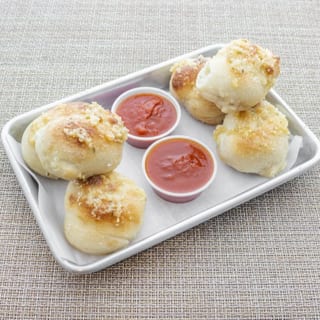 Traditional Garlic Knots