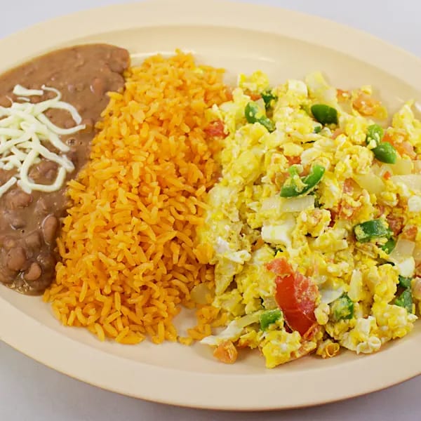 Huevos a la Mexicana.