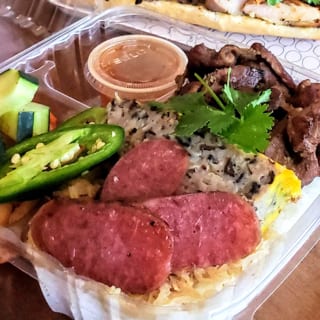 5. Cơm Đặc Biệt (Rice Plate)