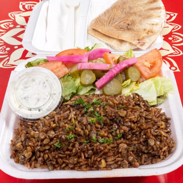 Deli Sandwiches: Fresh Mediterranean and Middle Eastern Flavors