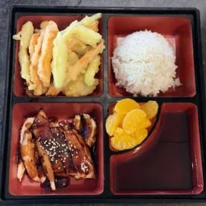 Lil' Sumo Bento Box.