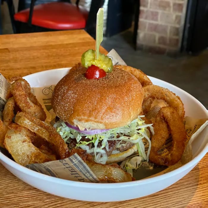 Flips Original Burger.