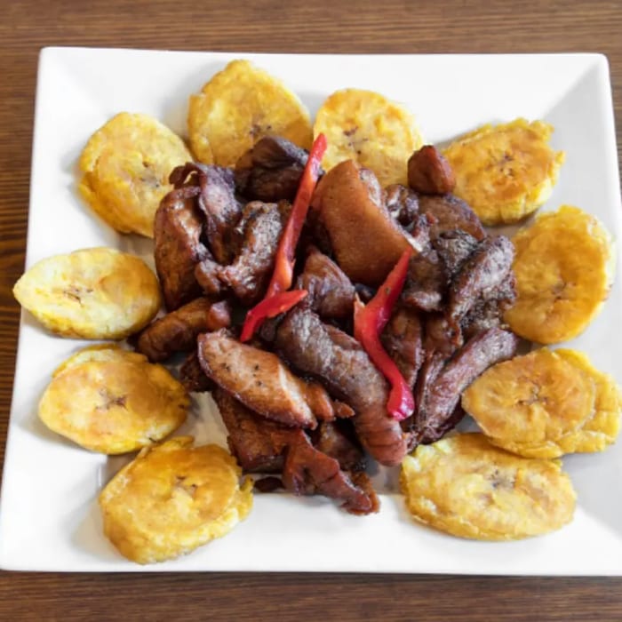 Carne De Cerdo Frita Estilo Cubano.