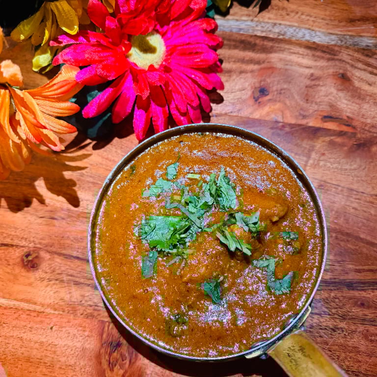 Delicious Curry Creations: Indian and Vegetarian Options