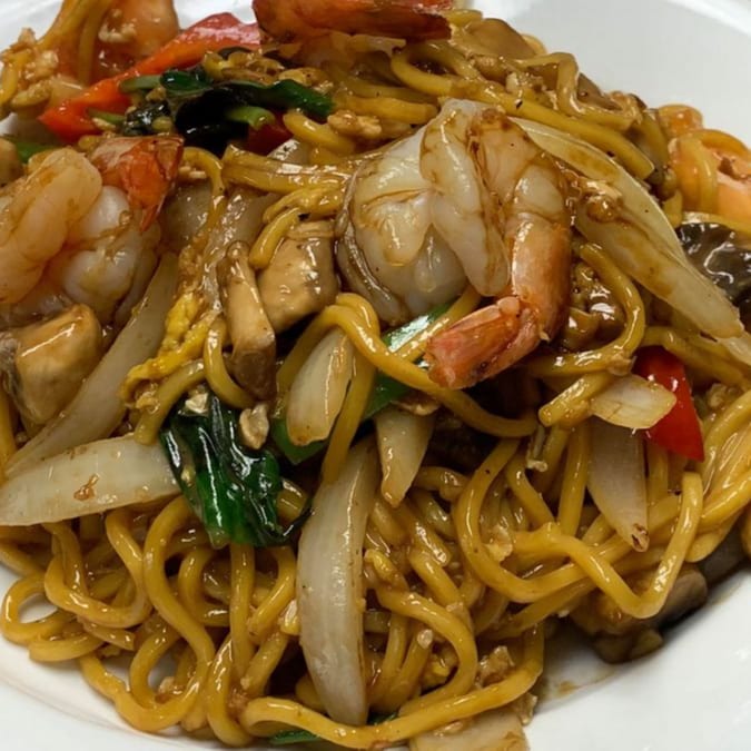 SP7. House Special Yakisoba Noodle.