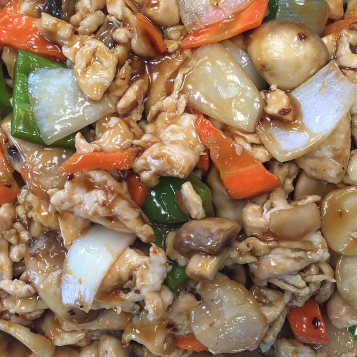 Chicken In Garlic Sauce (QT).