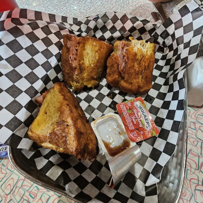 Monte Cristo Sandwich.