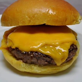 CHEESEBURGER
