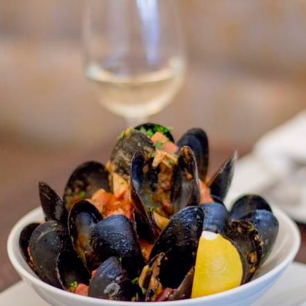 Cozze Al Vino Bianco.