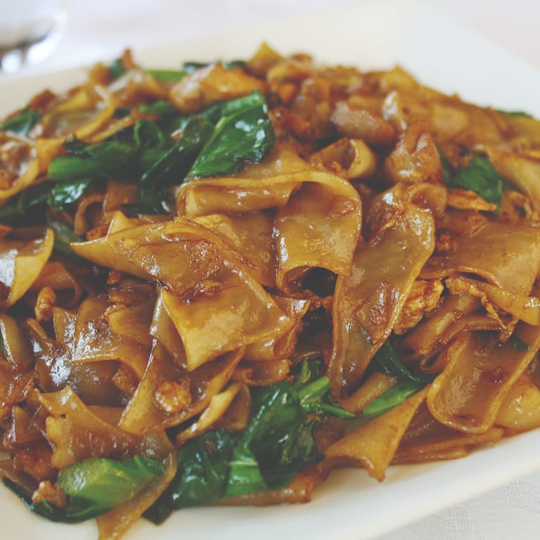 Noodle Delights: Thai and Asian Fusion Favorites