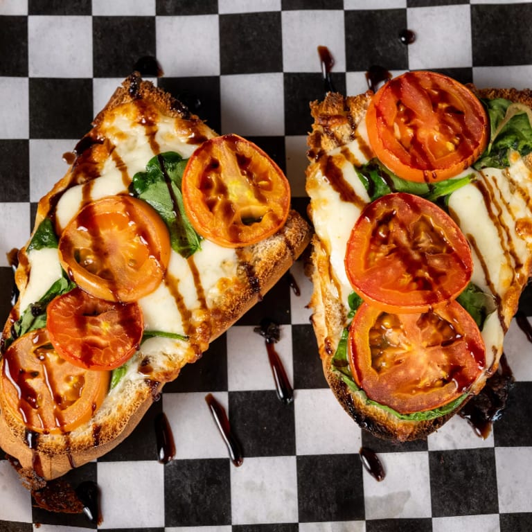 Delicious Bruschetta: A Tasty Italian Appetizer