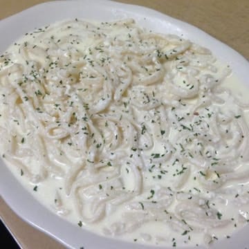 Fettuccine Alfredo.