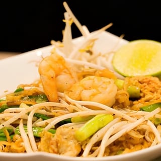 N1. Pad Thai