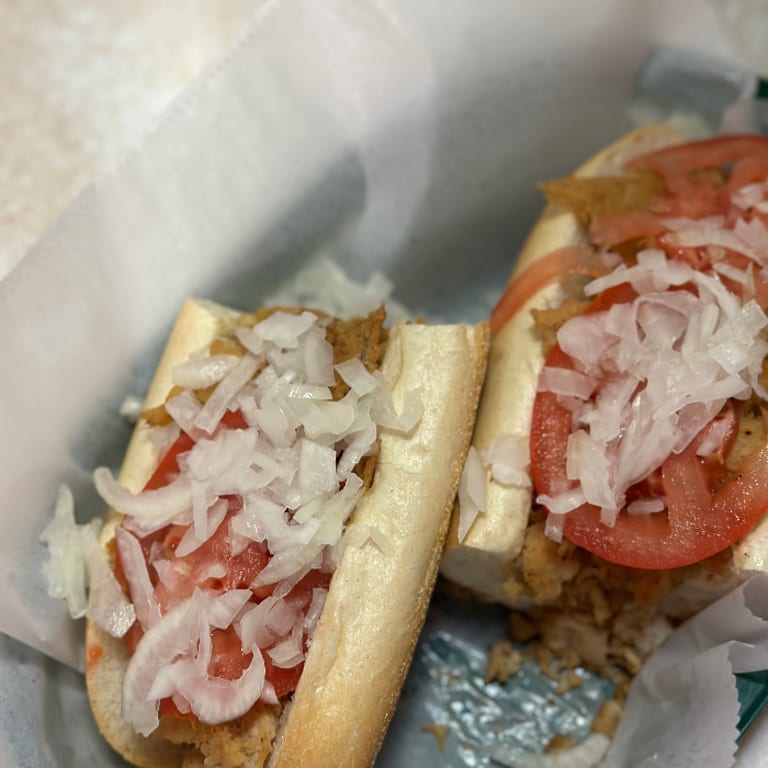 Delicious Chicken Wraps: A Tasty Option