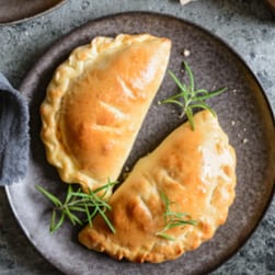 Plain Cheese Calzone (Small).